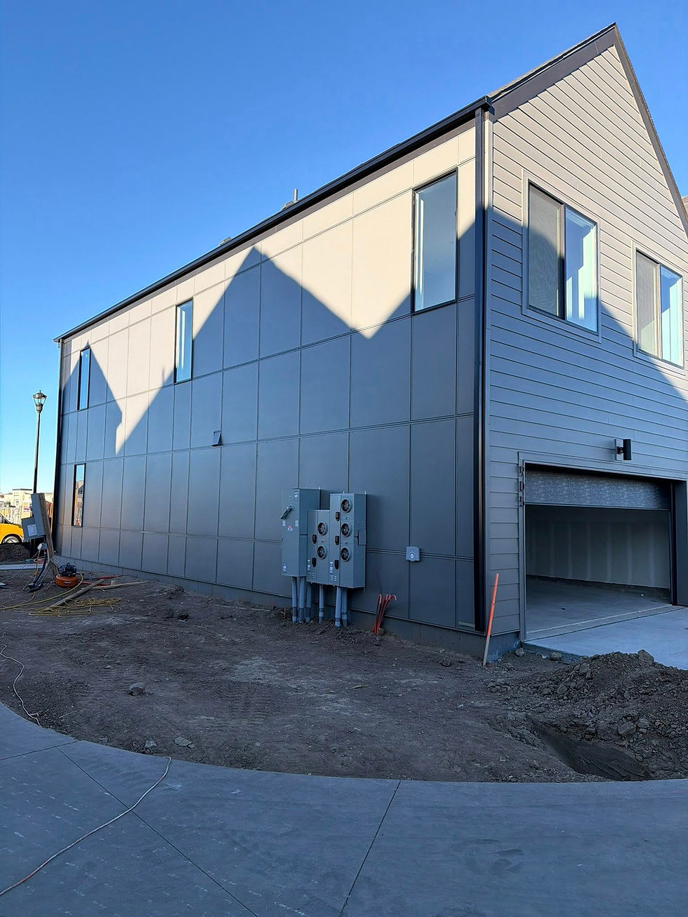 Seamless Gutter Design & Installation - AAAC Gutters LLC Arvada, CO