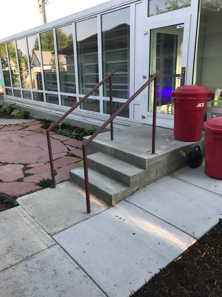 Gates & Railing Projects - Larry's Mobile Welding