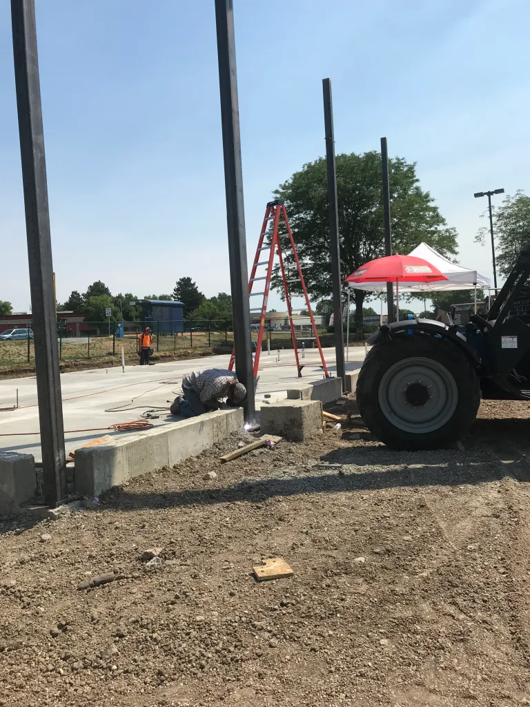 Wendy's Colorado - Larry's Mobile Welding
