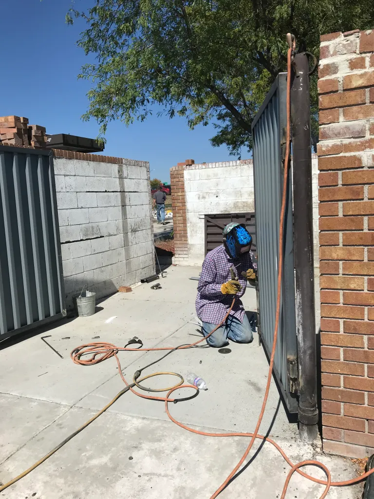 Wendy's Colorado - Larry's Mobile Welding