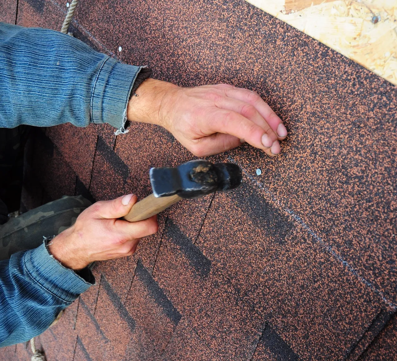 The Pros and Cons of Different Roofing Materials