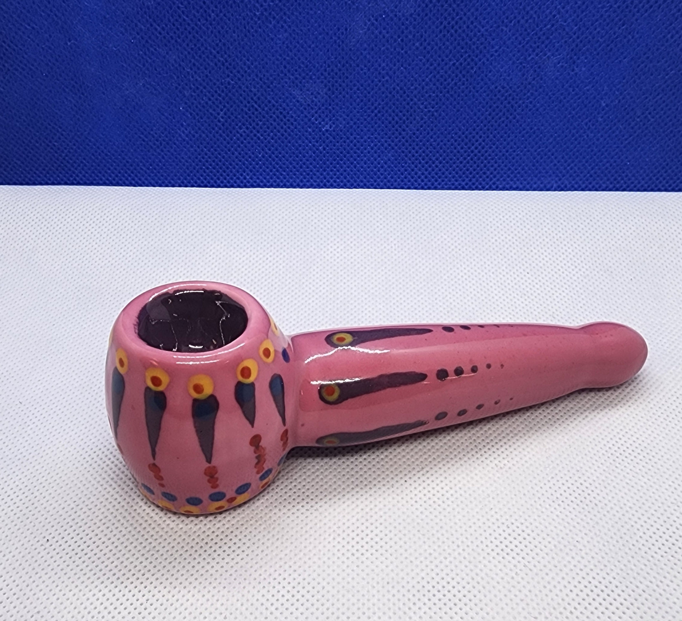 Cob Pipe - Mauve Background with Dot Design