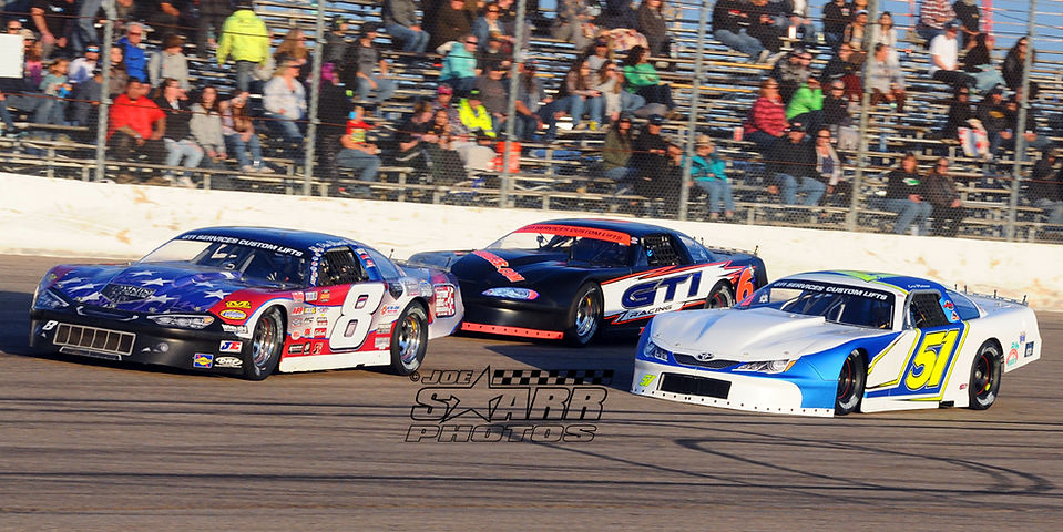 Late Model Battle