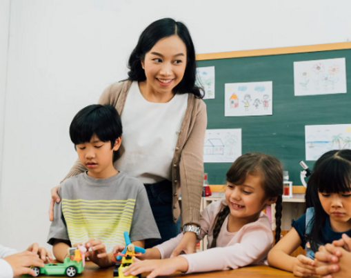 Rethinking Co-Teaching: Unlocking its Full Potential