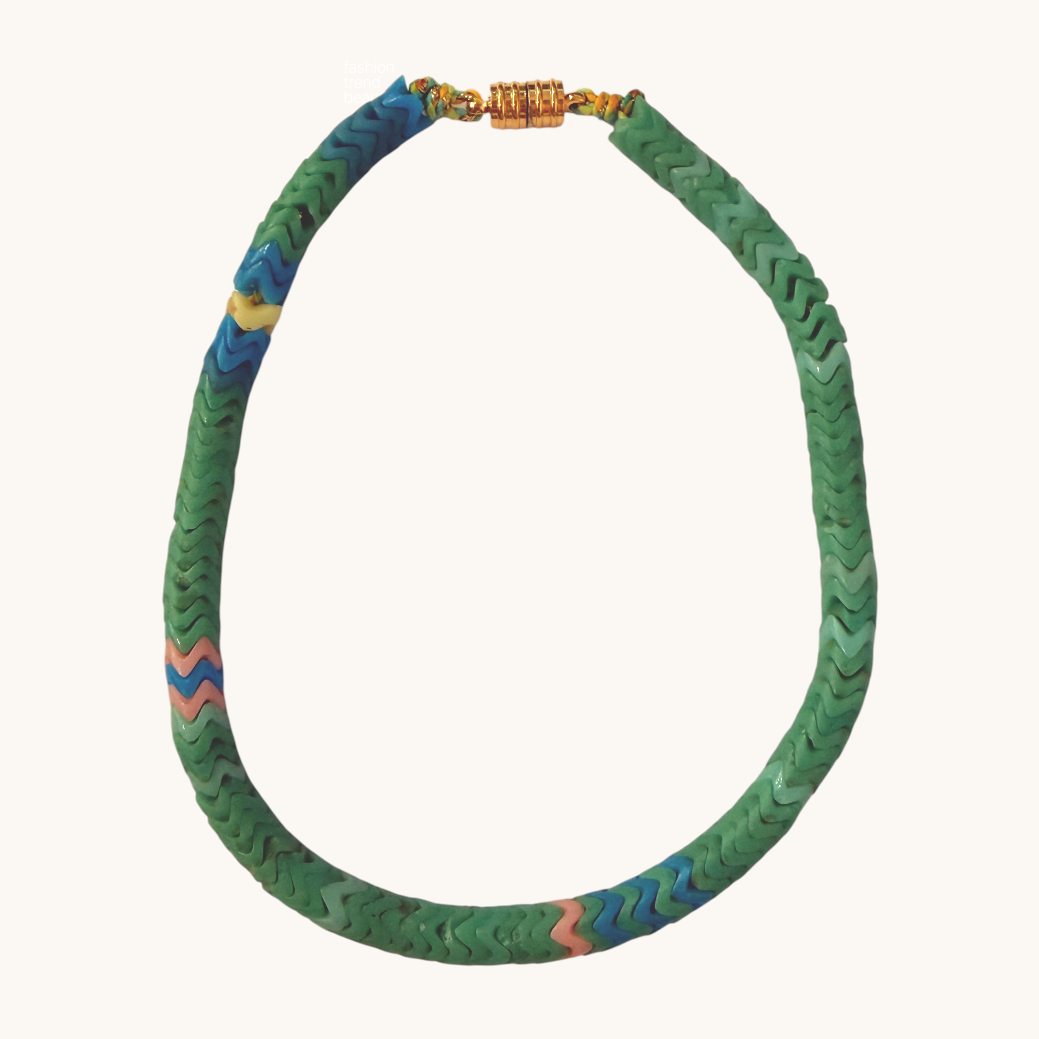collier snake africain Pearl Karma