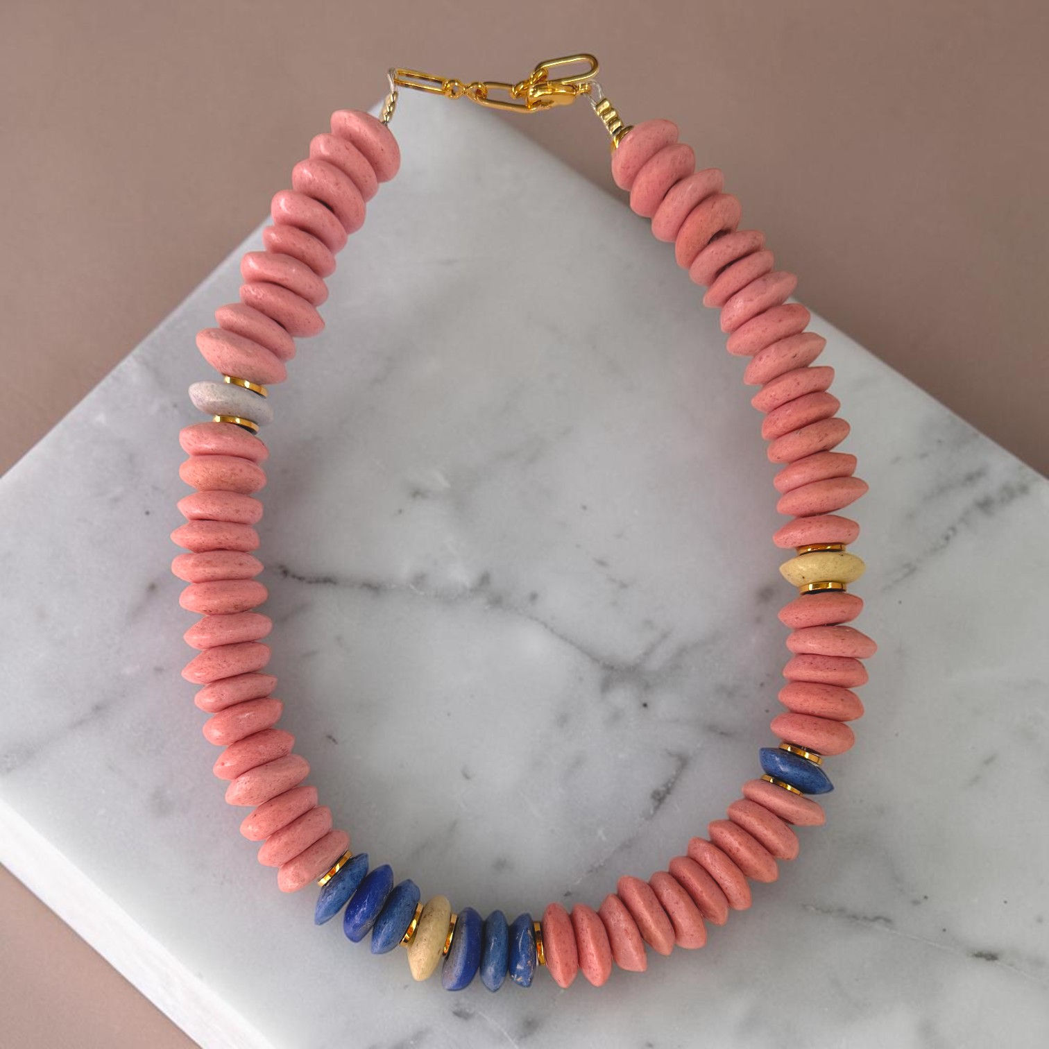 Collier african donuts Rosé Pearl Karma