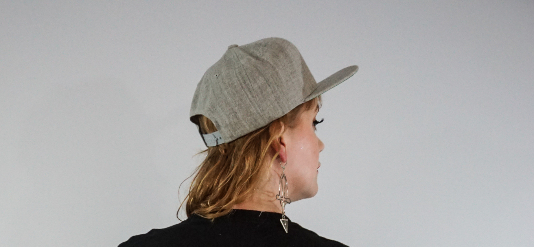 A6 Grey Snap Back