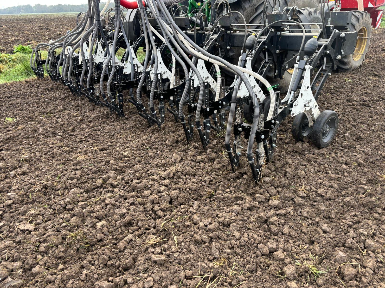 Interface arrière pour semis direct en relay cropping