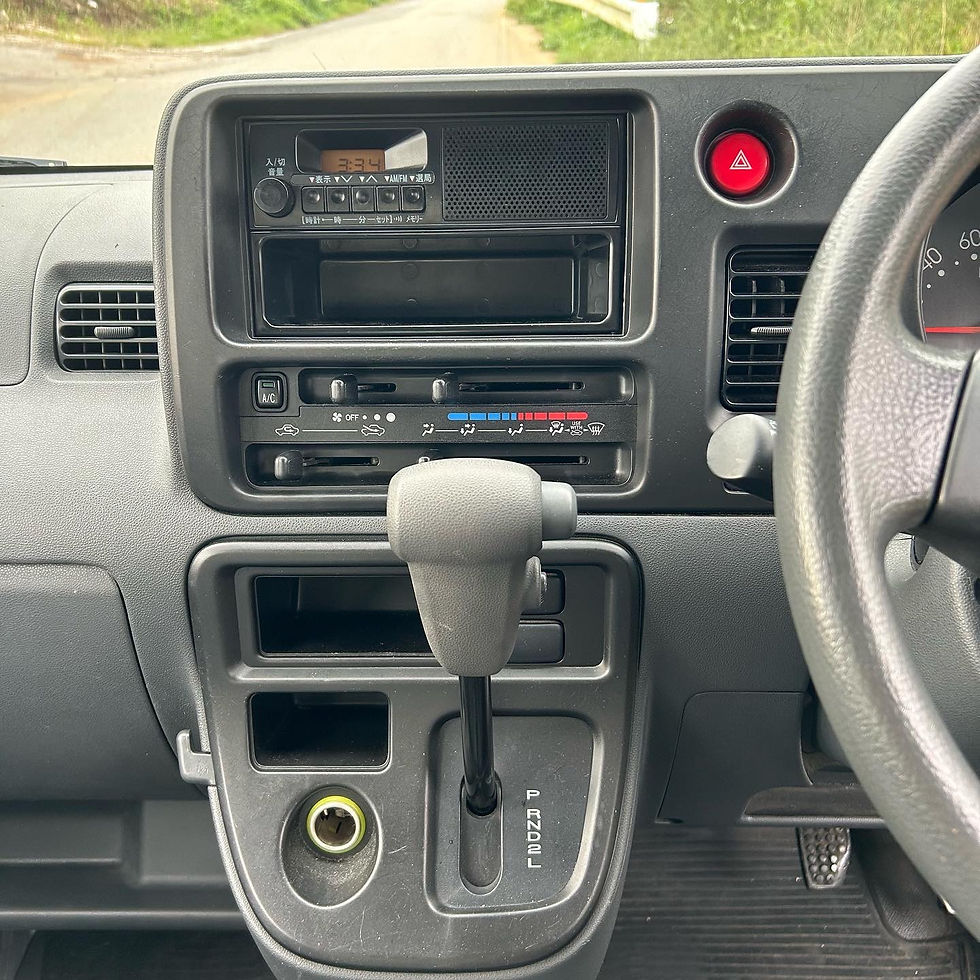 サムネイル： 【車検2年付き】ダイハツ・ハイゼットカーゴDX！整備済み！パワーウインドウ！格安