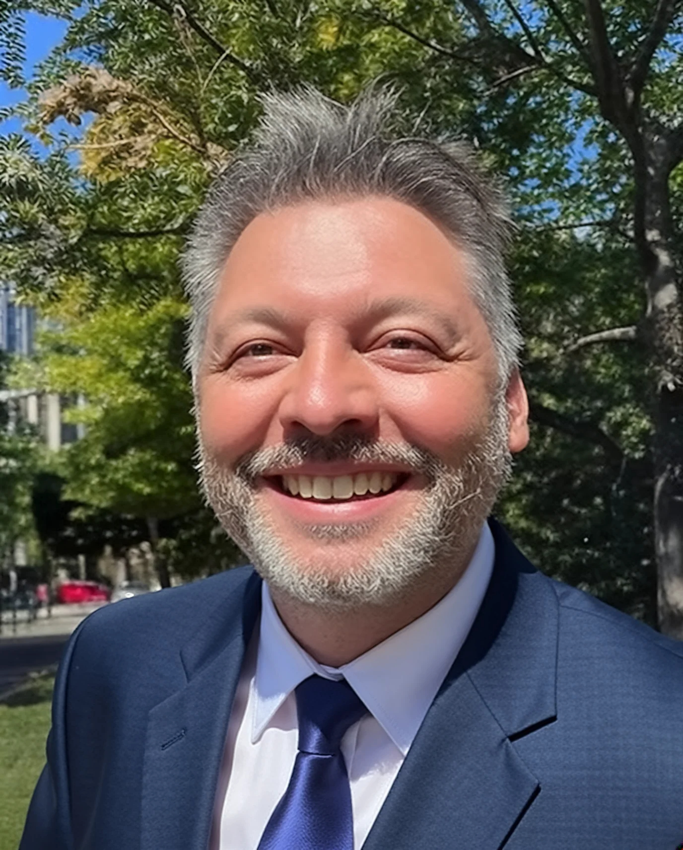 Felix in a navy blue suit_edited.jpg