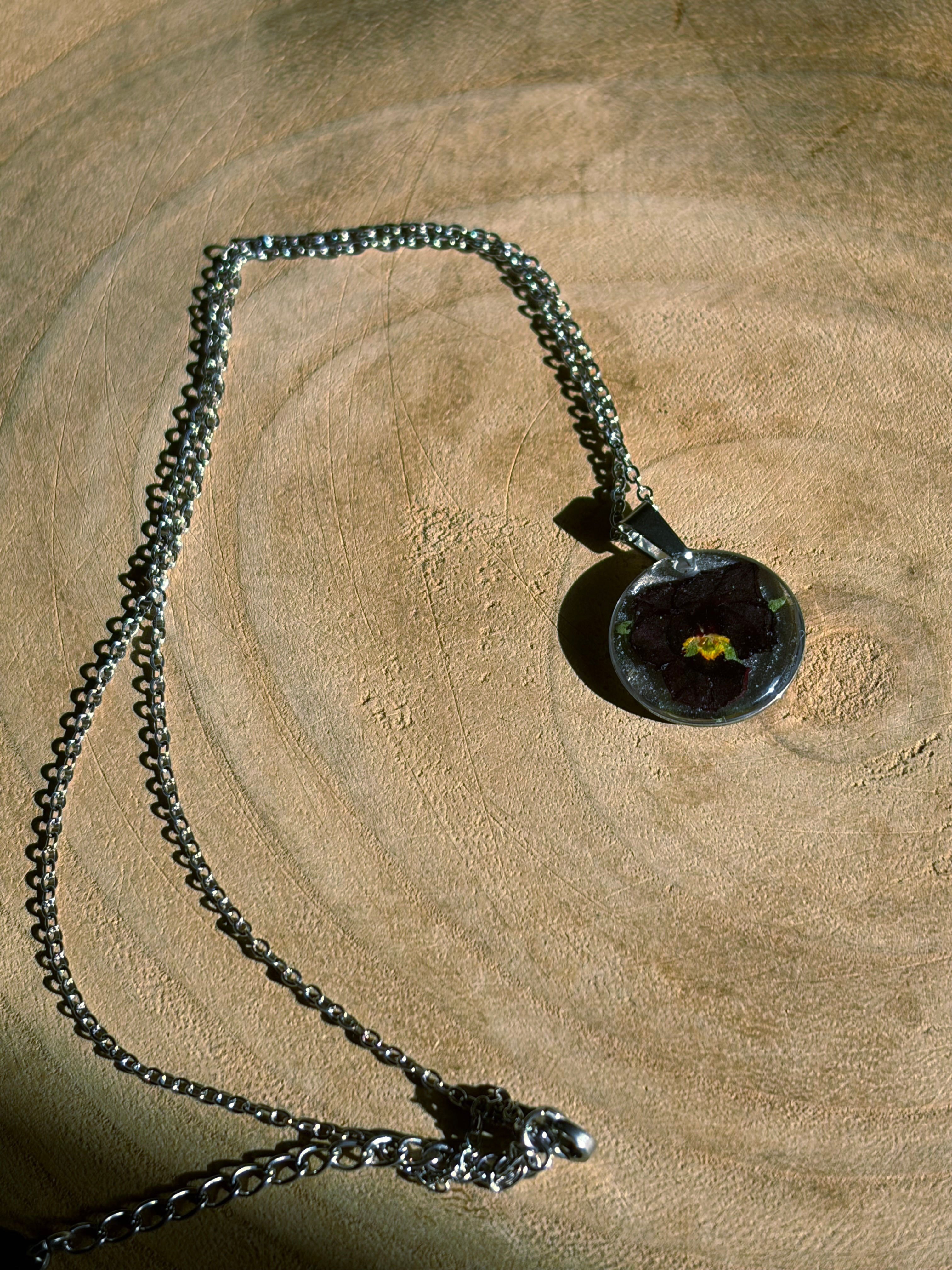 Collier "Pensée Argenté"