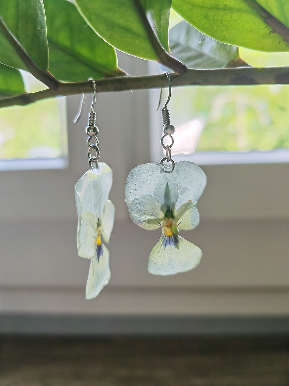 Miniature : Boucles d'oreilles "Pensée bleu clair"