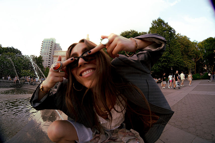20240606_MaddieSunshine-107.JPEG
