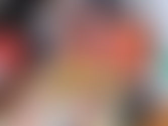 Quando o K-pop inspira as palavras: escritores brasileiros lançam livros baseados nos idols favoritos