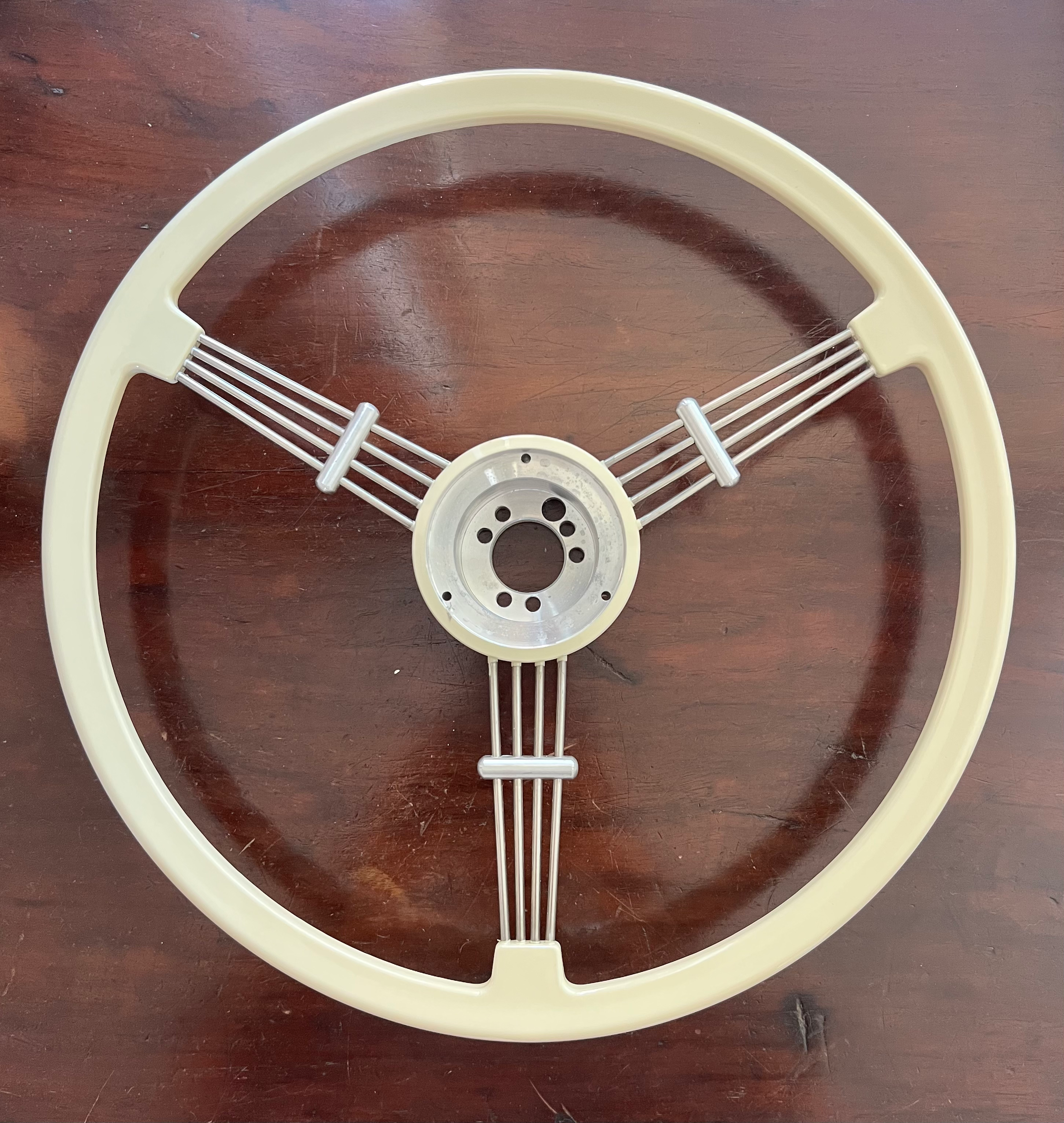 Banjo steering wheels