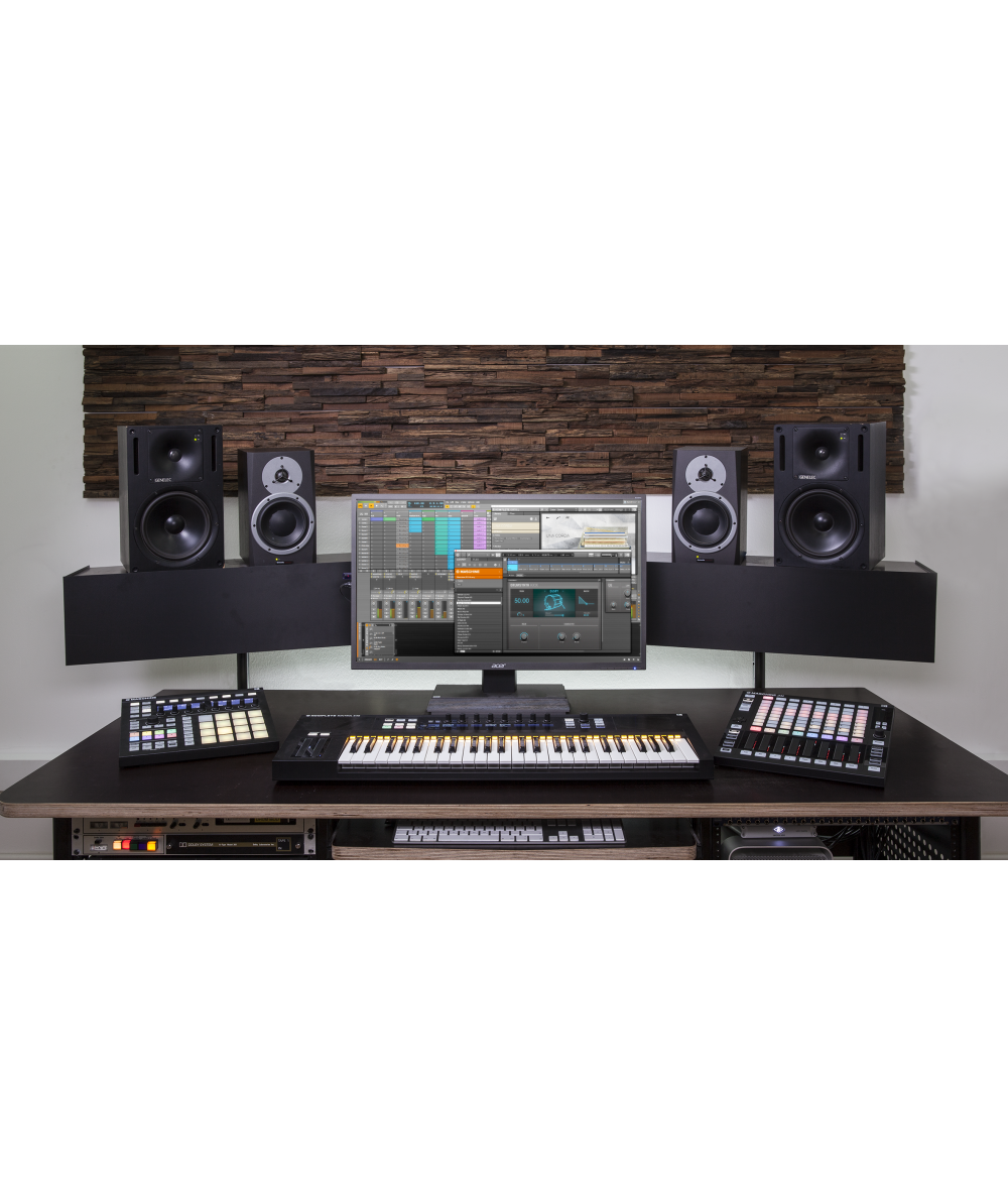 NATIVE INSTRUMENTS MASCHINE JAM - ADVANCED STEP-SEQUENCING AND TOUCH-SENSITIVE