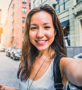 Woman-taking-selfie.jpg