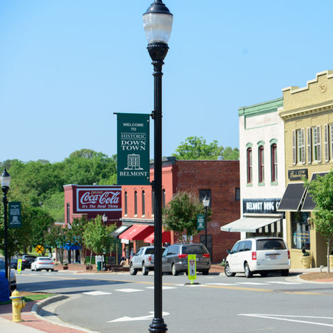 Street view of downtown Belmont, NC shops and retail stores.