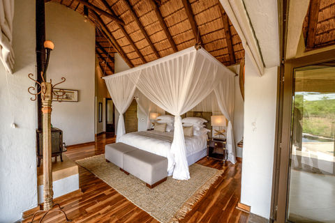 Luxury safari lodge photography for Royal Madikwe Safari Lodge, North West, South Africa by Gianni Creative Studio