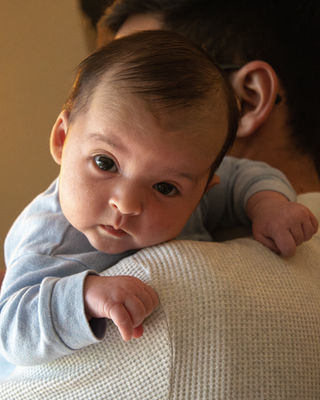 Gianni Creative Studio - Newborn Portrait Photography - Bright Beginnings Hudson Newborn