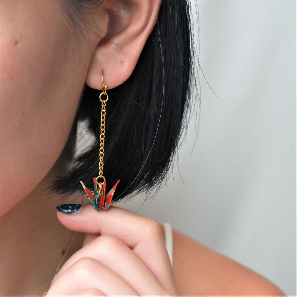 Thumbnail: Kimono-inspired Crane Origami - Scarlet red