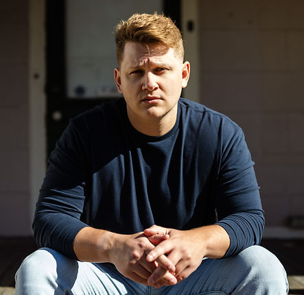 CAM HER TOWN PICS (9 of 15).JPG