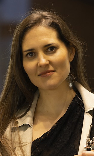 Yasmina Spiegelberg 2_edited.png
