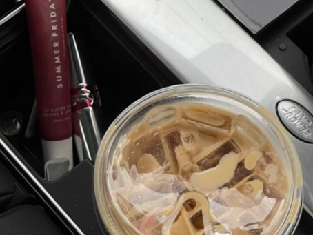 5 lazy Girl Makeup Products to Speed up Your Morning Routine