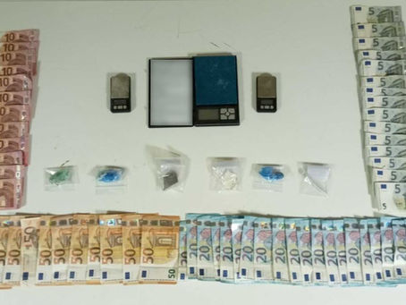 Σύλληψη γυναίκας για κατοχη ναρκωτικων από το Τμήμα Ασφάλειας Βέροιας