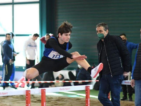 Σε αγώνες κλειστού στίβου στους Αμπελόκηπους 10 αθλητές της Γ.Ε. Νάουσας