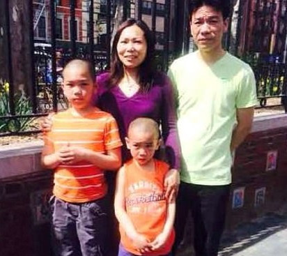 From left to right, this is Anthony, Hai Yi Li, Jin Chen, and Eddy in the front