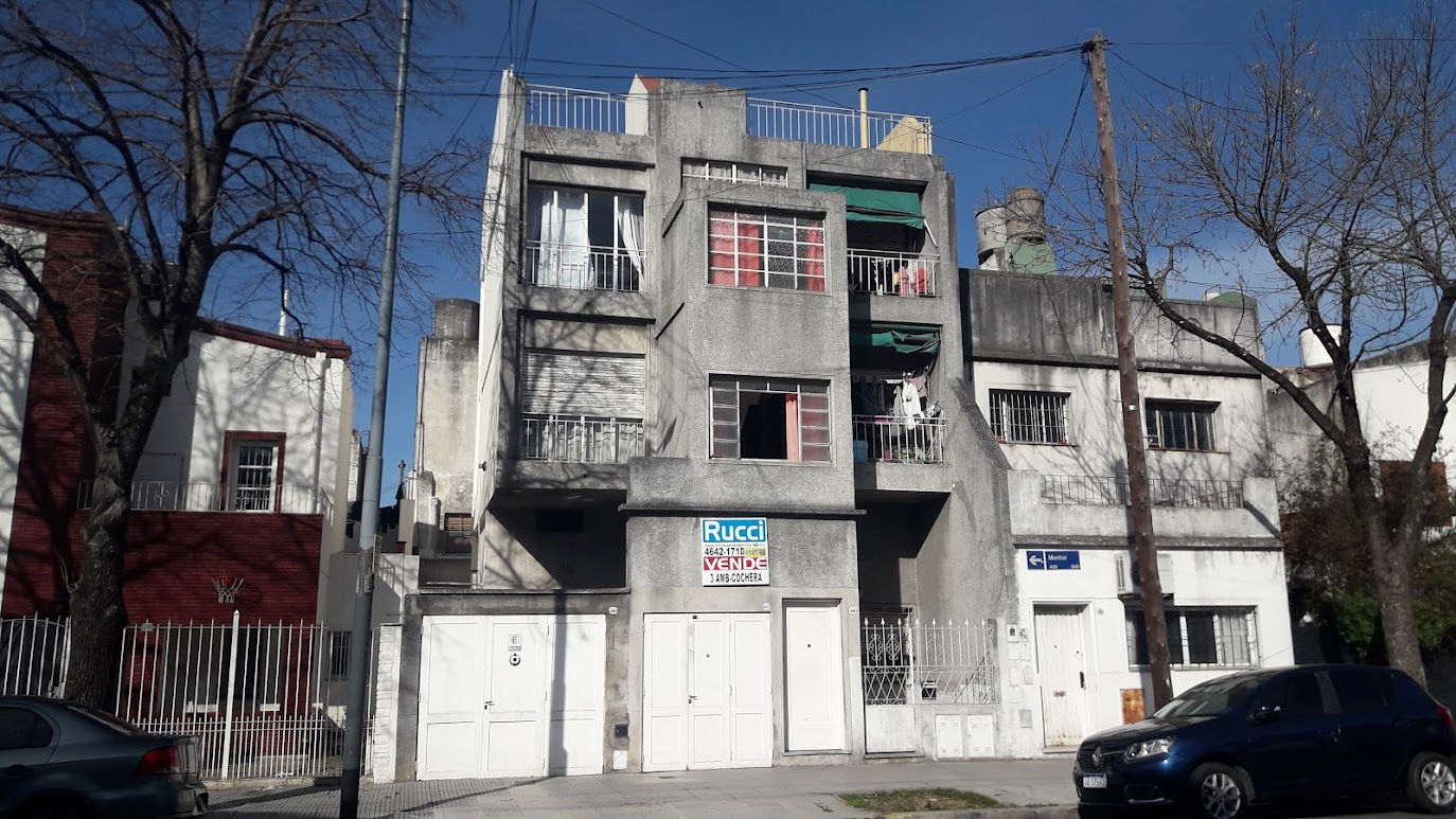 MONTIEL Nº 444 - 1º PISO - LINIERS - 3 AMBIENTES CON COCHERA