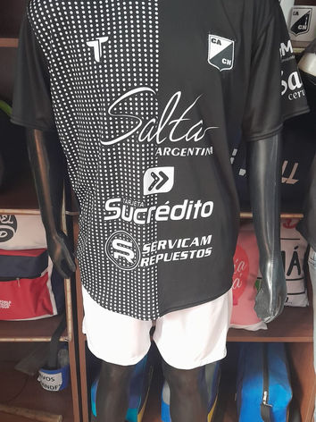 WhatsApp Image 2023-03-06 at 18.08.13.jpeg