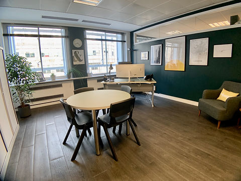 4 Person Office
