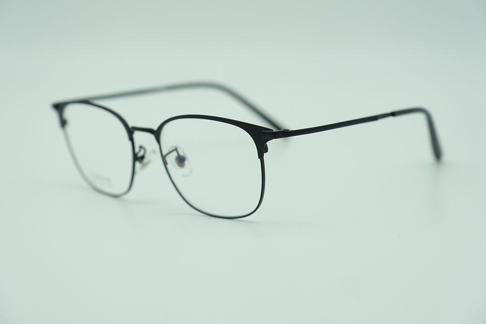 Thumbnail: Titanium   81005   52/17   146   C3 Satin Black
