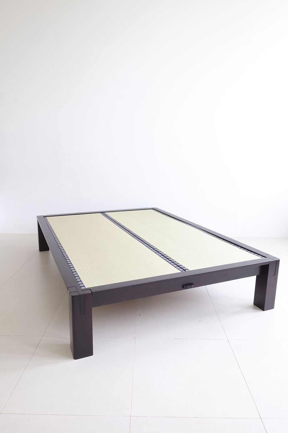 Thumbnail: Tatami Bed