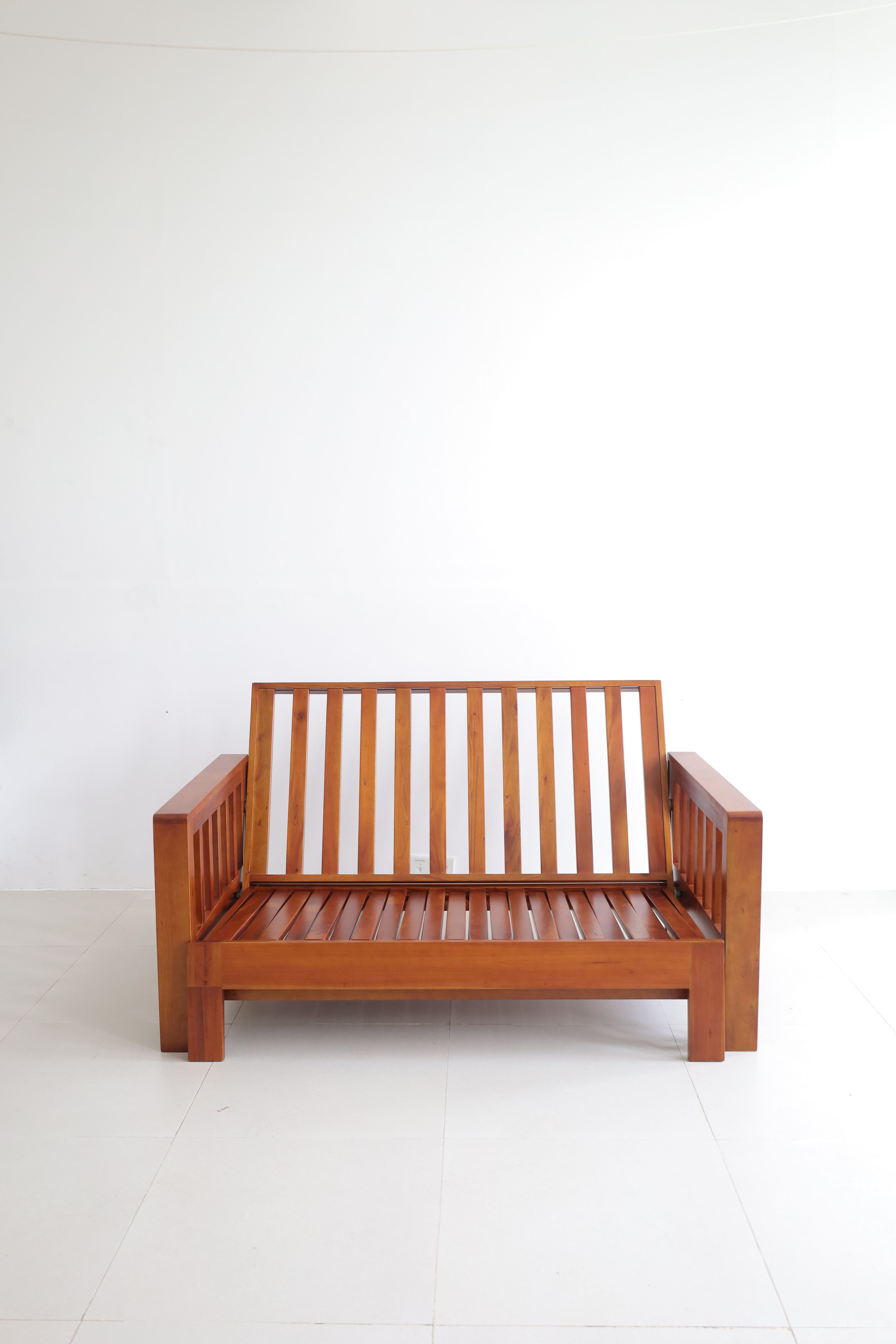 Osaka Lounger 
