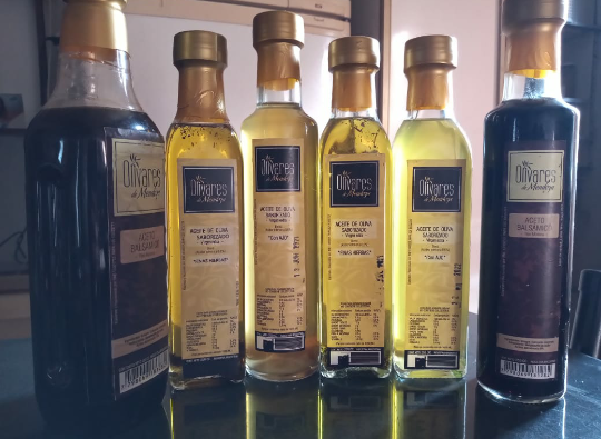 Miniatura: Aceite de Oliva Extra Virgen