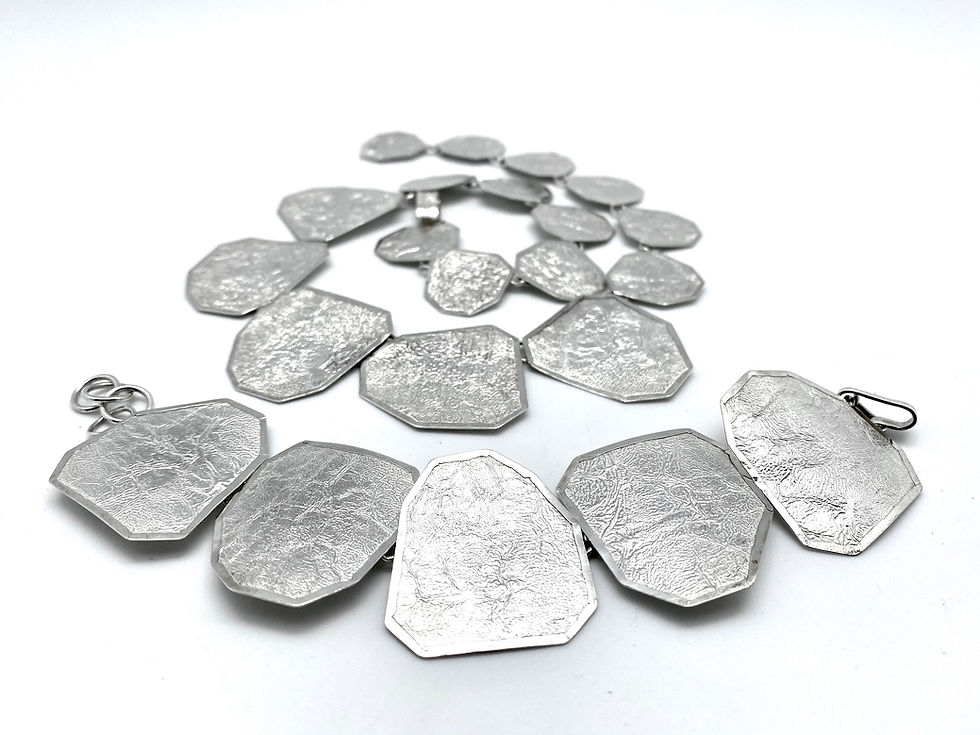 Thumbnail: Maria Belén