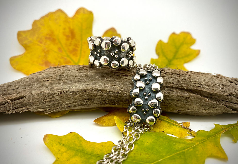 Thumbnail: Sølvarmbånd