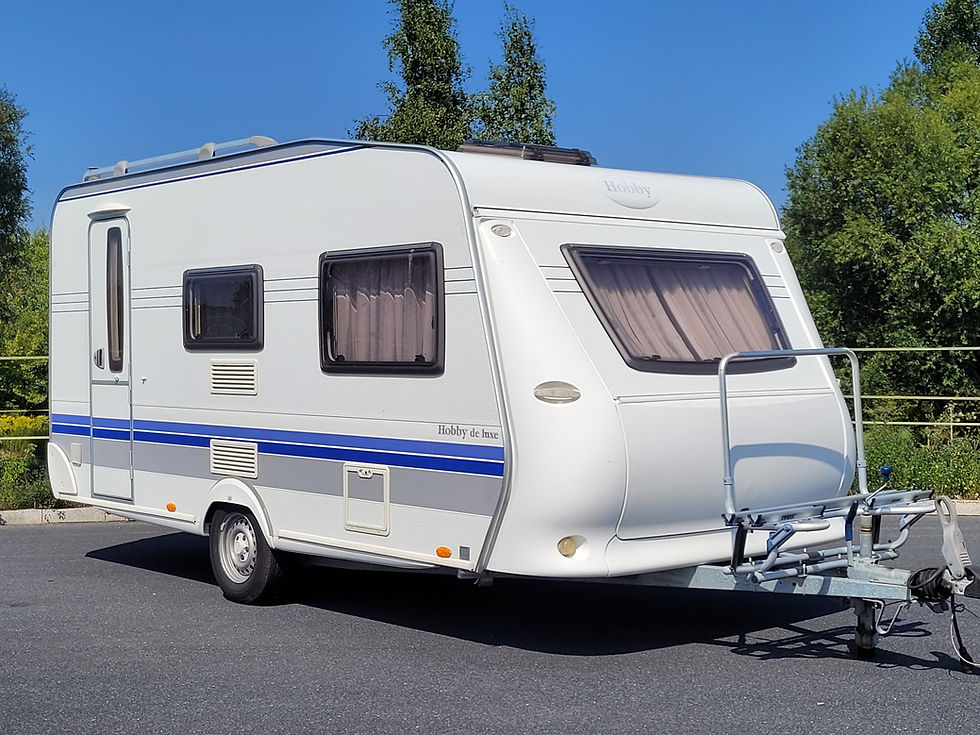 Miniaturbild: Hobby 440 SF - Doppelbett + Sitzgruppe Vorzelt Fahrradträger