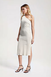 Flat lay garment image to stuning on model content