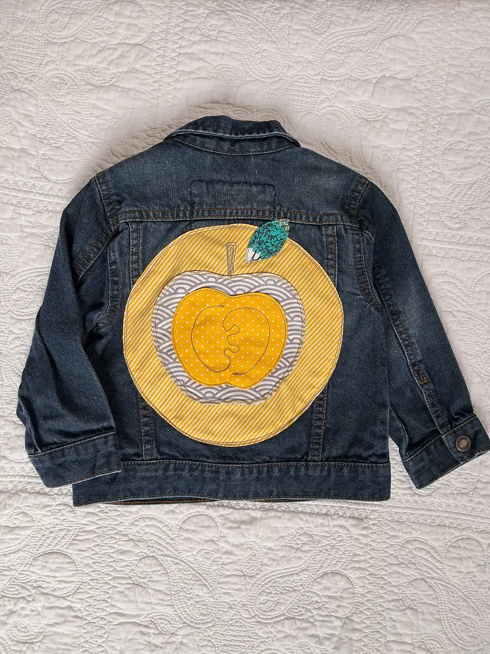 Baby veste pomme jaune