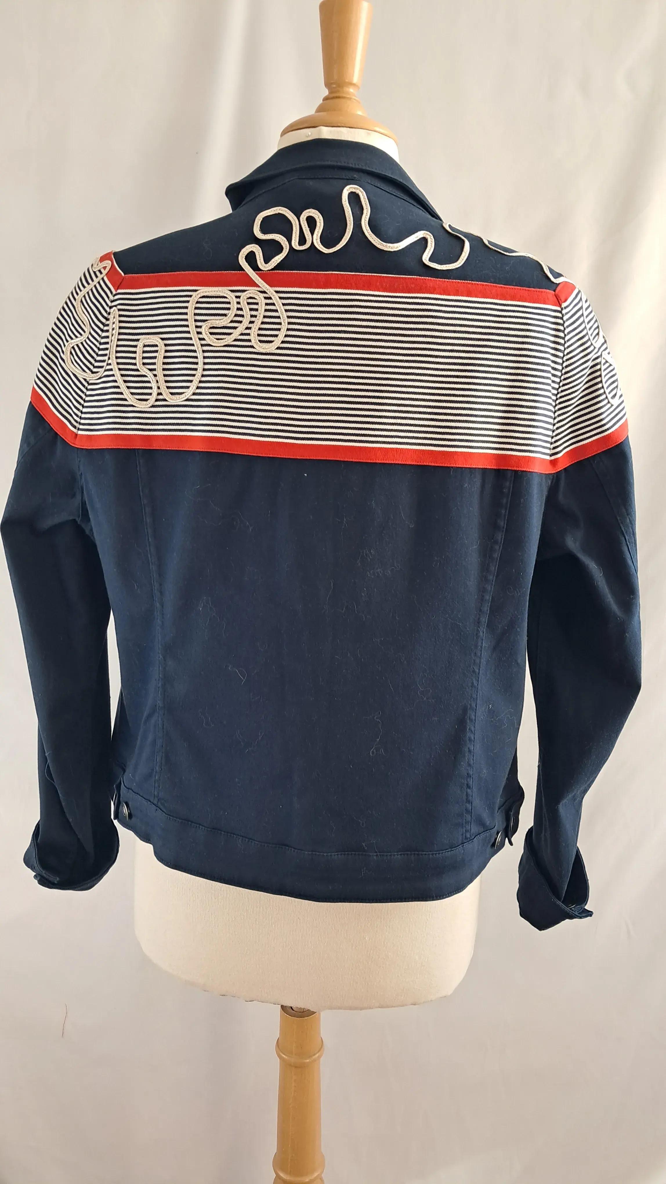 Veste marine tricolore