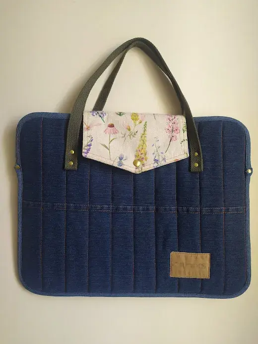 Pochette ordinateur 15 p printemps
