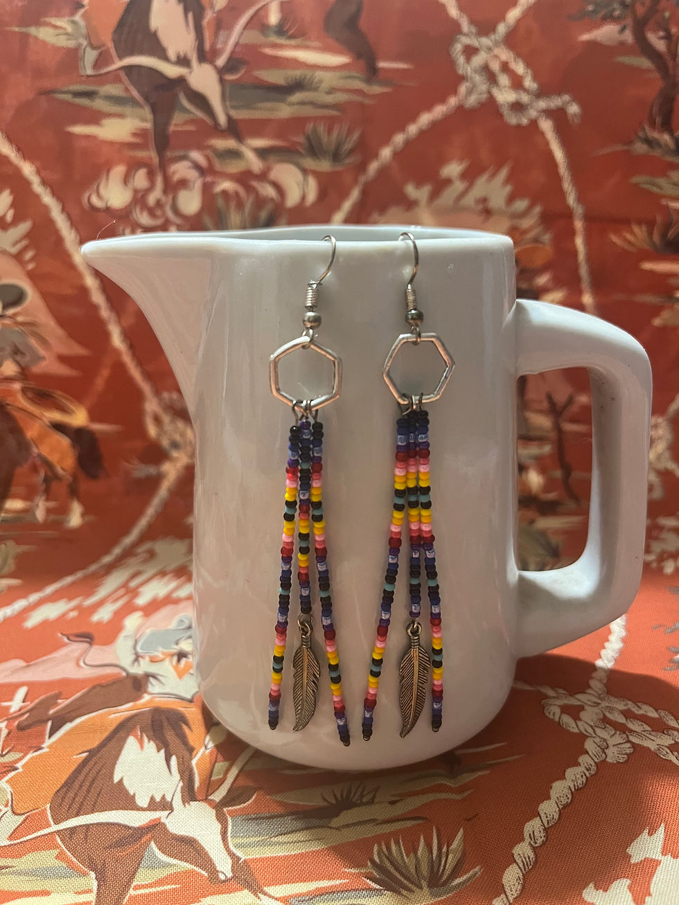 Thumbnail: handcrafted beaded earrings 