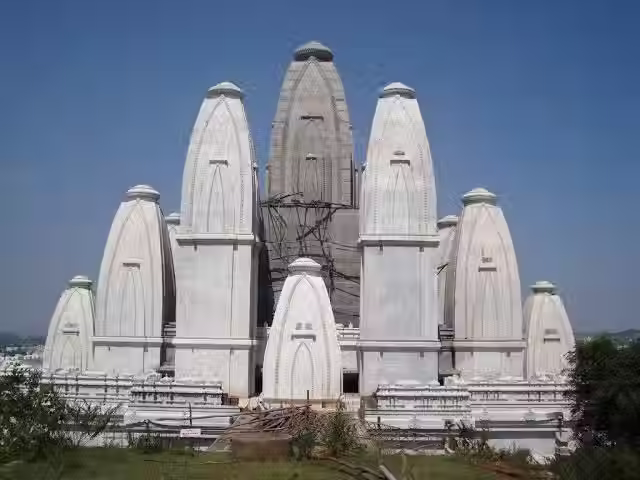 Omkareshwara Temple – A Serene One-Day Getaway from Bangalore
