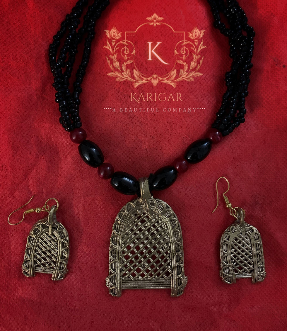 Thumbnail: Kulo Necklace and Earrings set