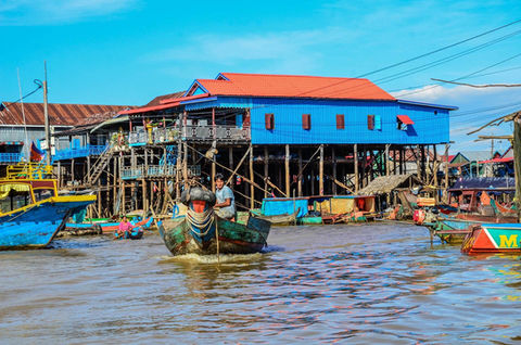 kompong-phluk-village-5149356_1920.jpg