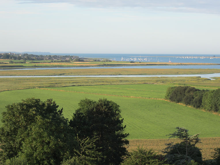 Tourville-sur-Sienne_-_Vue_sur_le_havre_(2).JPG